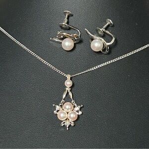 Vintage Mikimoto Sterling Silver Lustrous Japanese Pearls necklace Earrings set